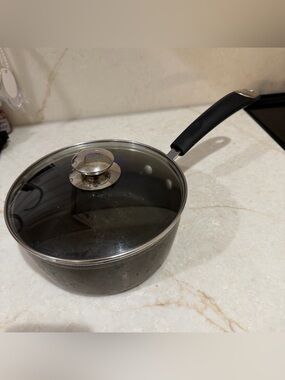 Bialetti Black Saucepan with Glass Lid and Soft-Grip Handle